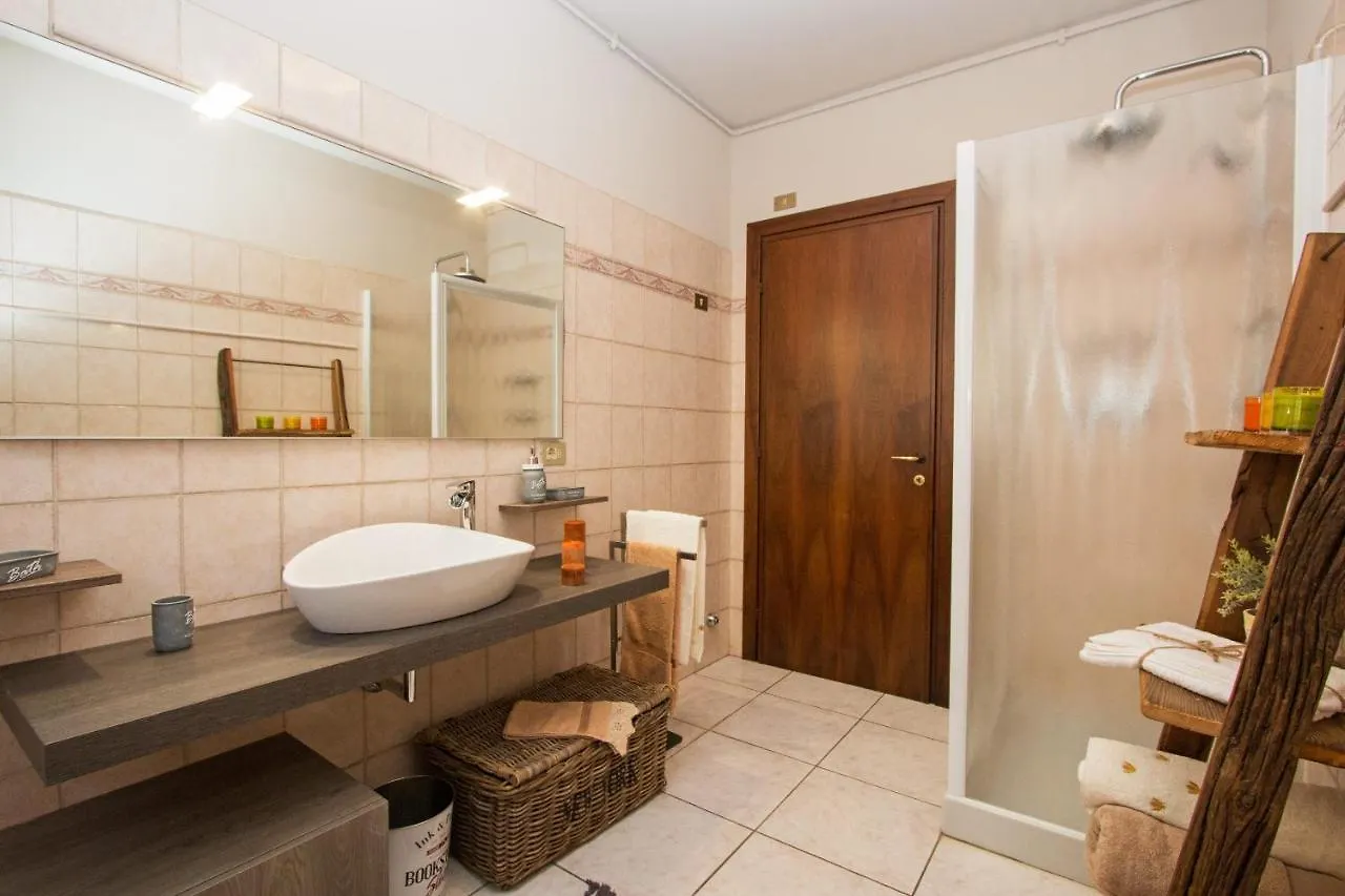 Crocus 1 Con Piscina By Wonderful Italy Apartamento Soiano Del Lago