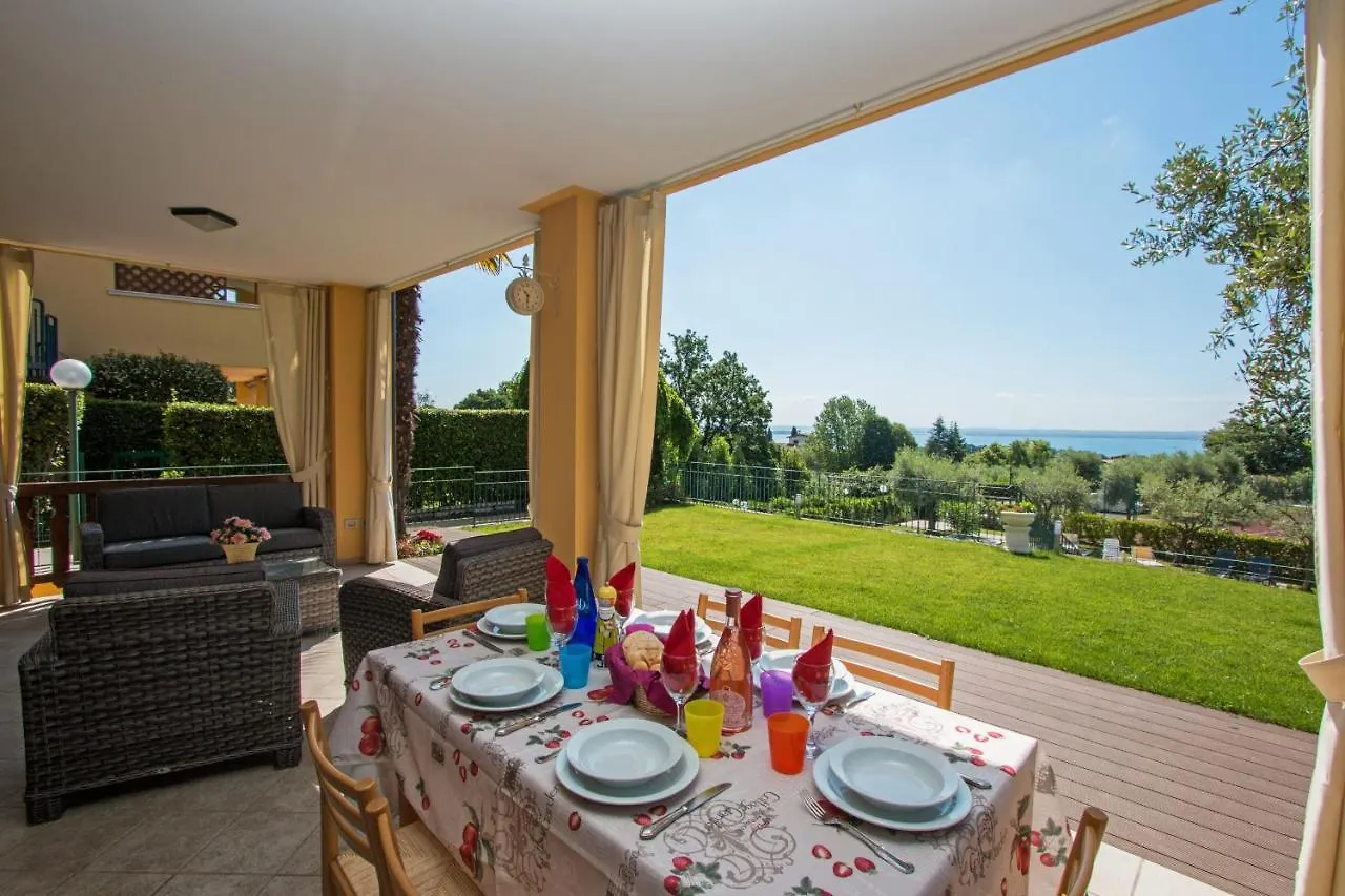 Crocus 1 Con Piscina By Wonderful Italy Appartement Soiano Del Lago 0*,
